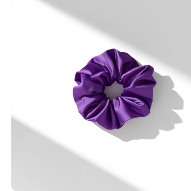 Purple Scrunchie [1 pc.]