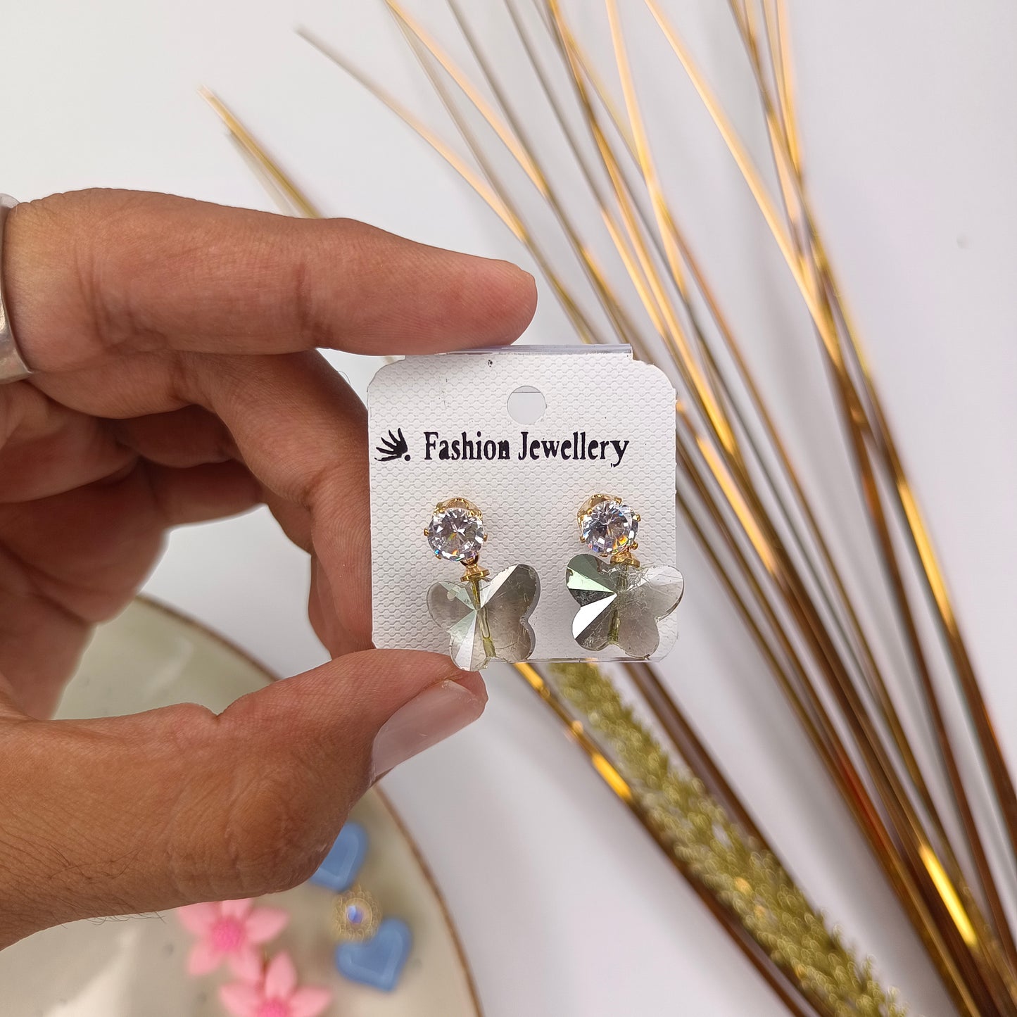 Black and white Crystal Earings