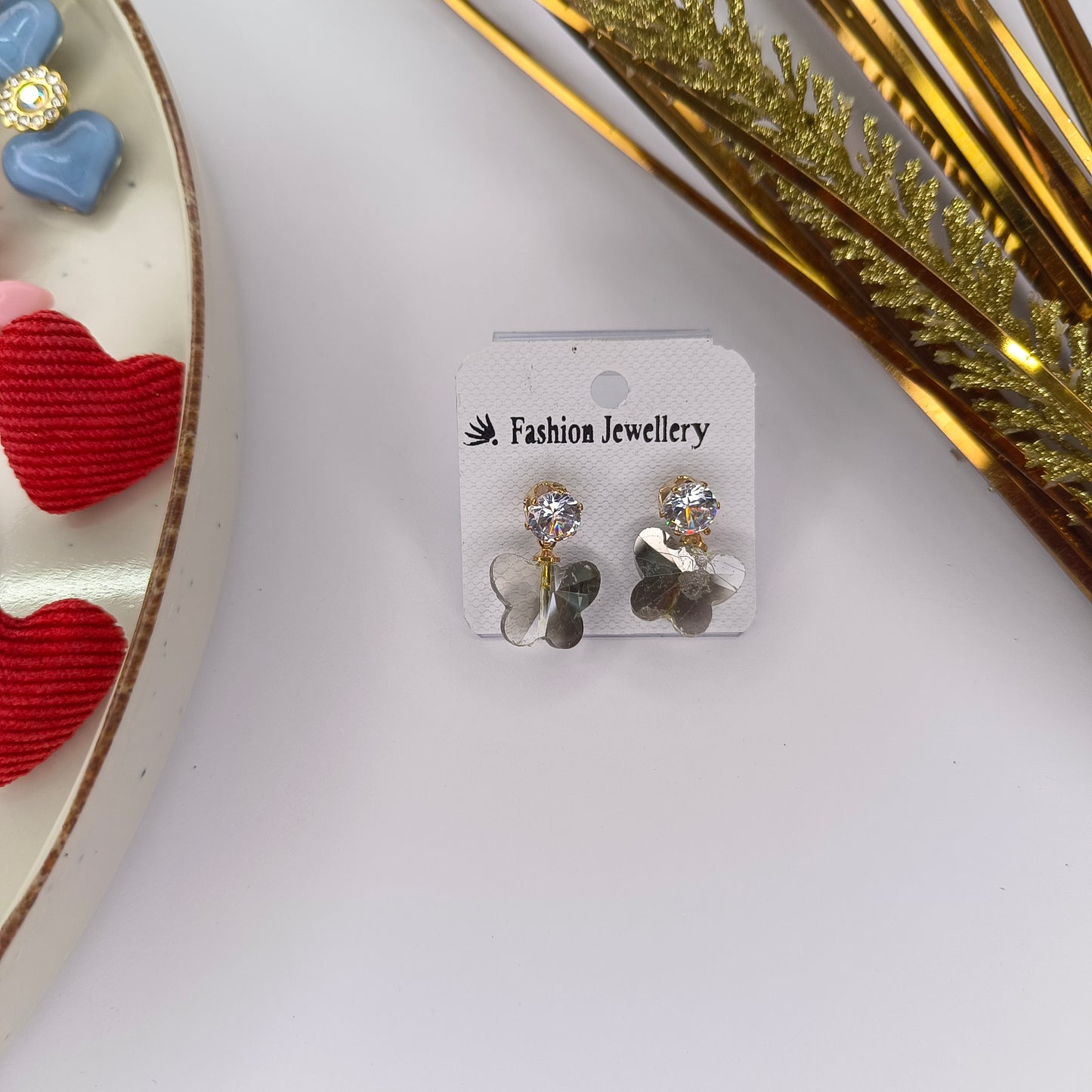 Black and white Crystal Earings