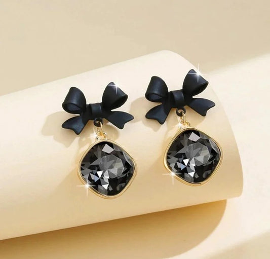 Black Bow Earings