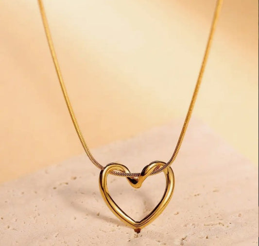 Anti-Tarnish Heart Necklace