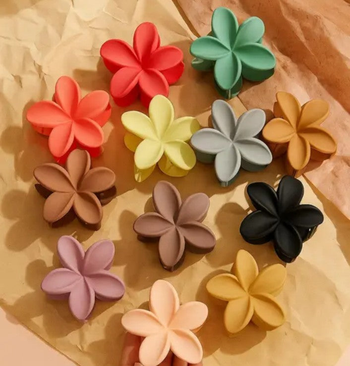 Matte Finish Flower Claw Clutcher [Big Size]